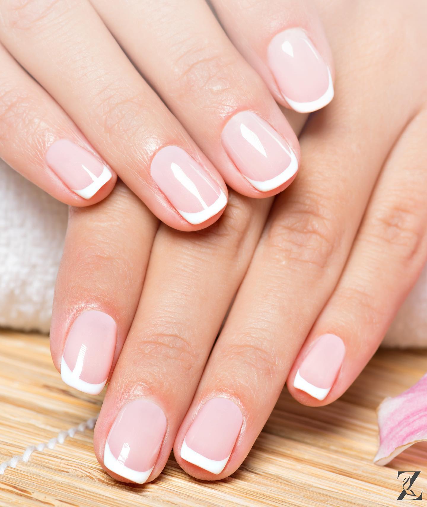 Manicure em Formosa GO | Ziláh Formas & Fios Manicure em Formosa GO | Ziláh Formas & Fios