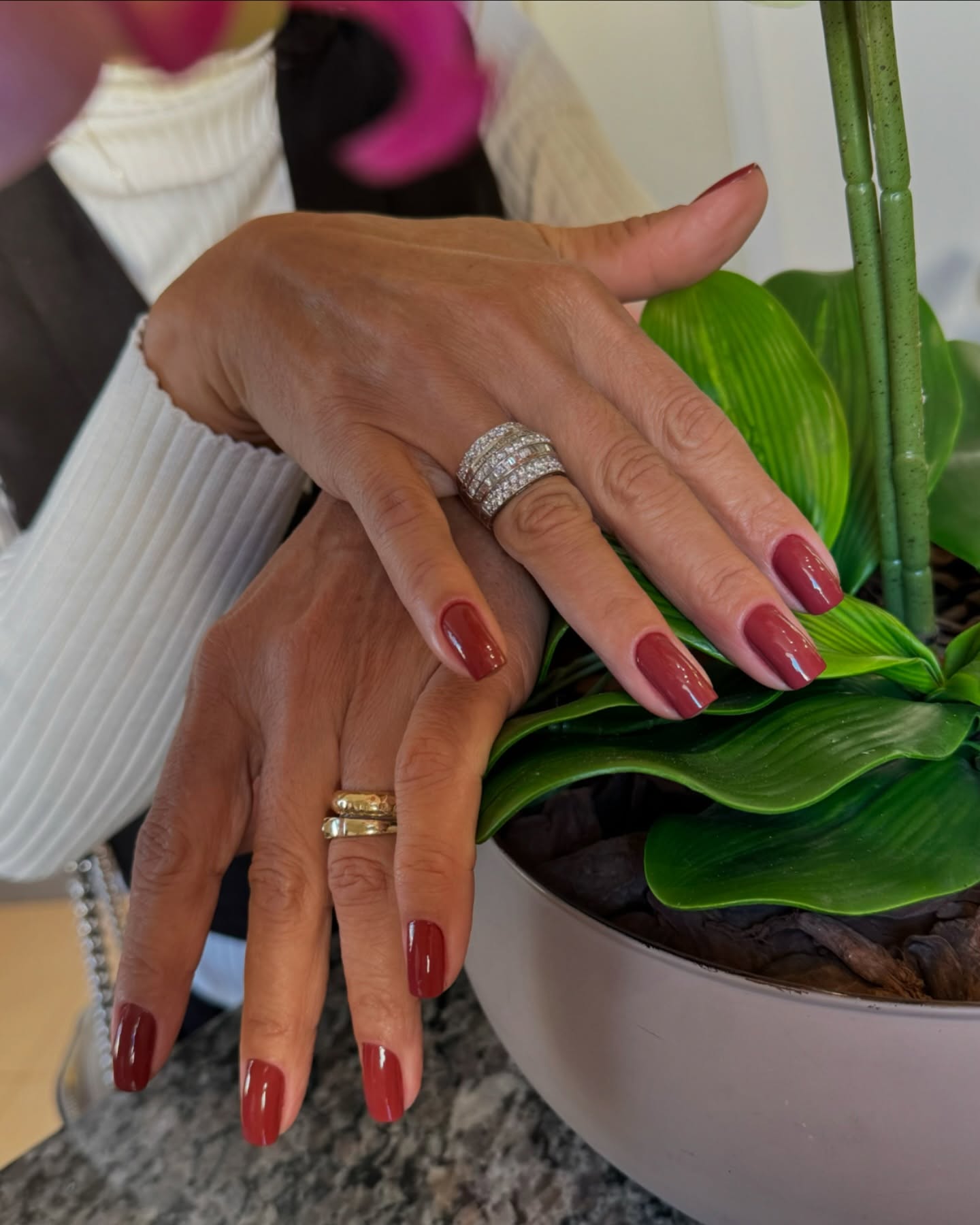 Manicure em Formosa GO | Ziláh Formas & Fios Manicure em Formosa GO | Ziláh Formas & Fios